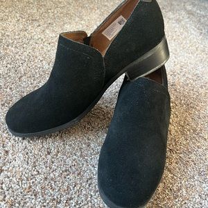 Toms Shaye Low Ankle Bootie Black Size 7.5